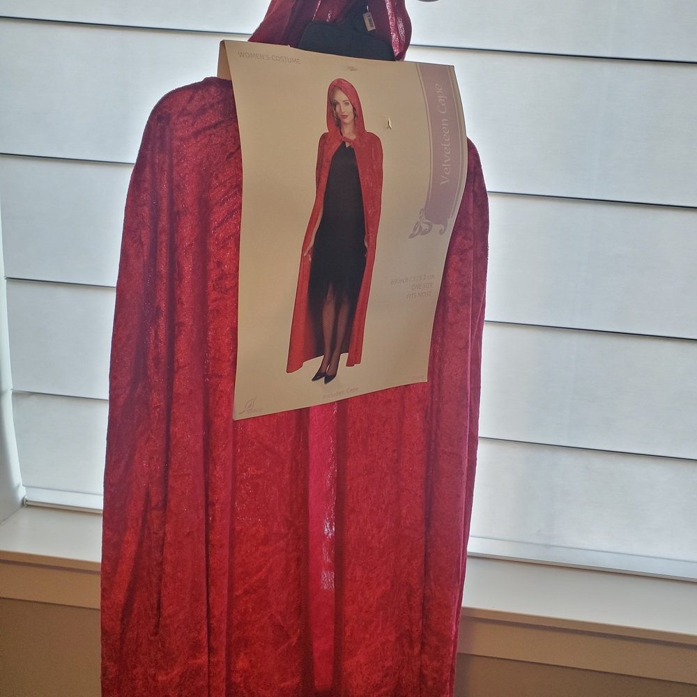 69 inches Women's Red Hooded Cape / Cloak Costume